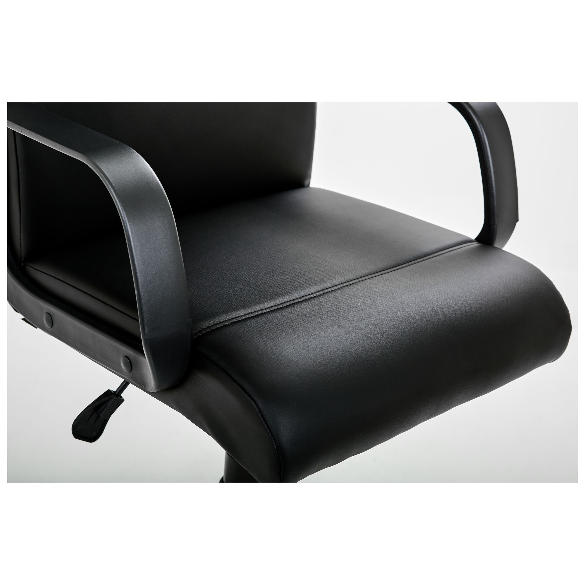 Крісло Фаворит Пластик на механізмі гойдання Шкiрозамiнник чорний, Миколаїв, "Світ Меблів", mebland.com.ua